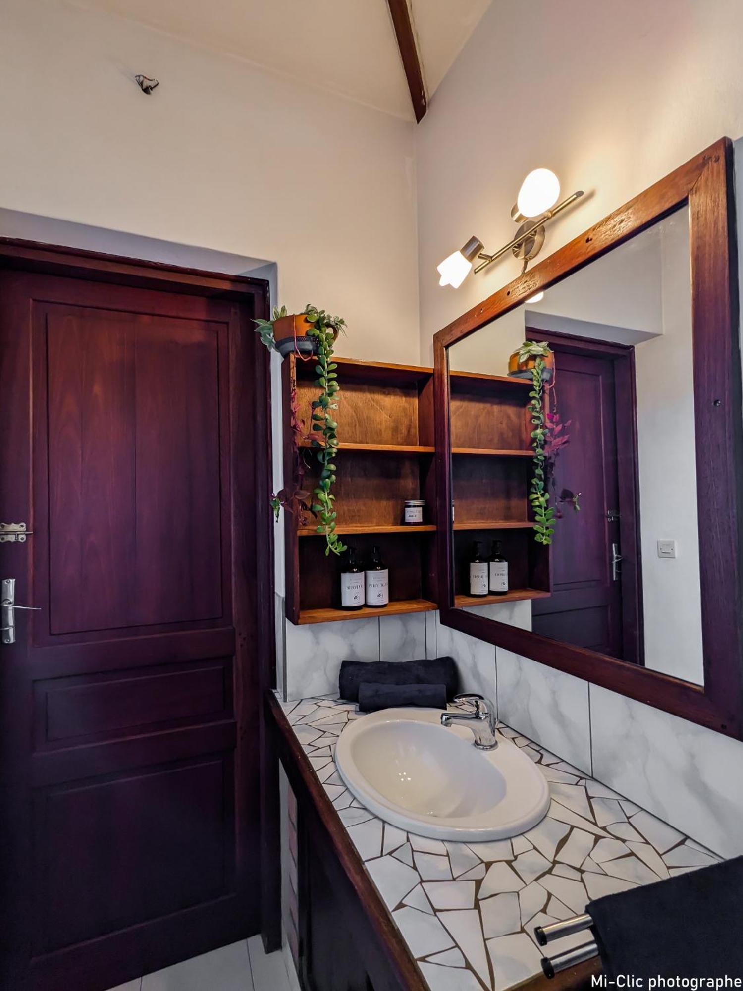 Manga Blue'S Guest House Fianarantsoa Extérieur photo