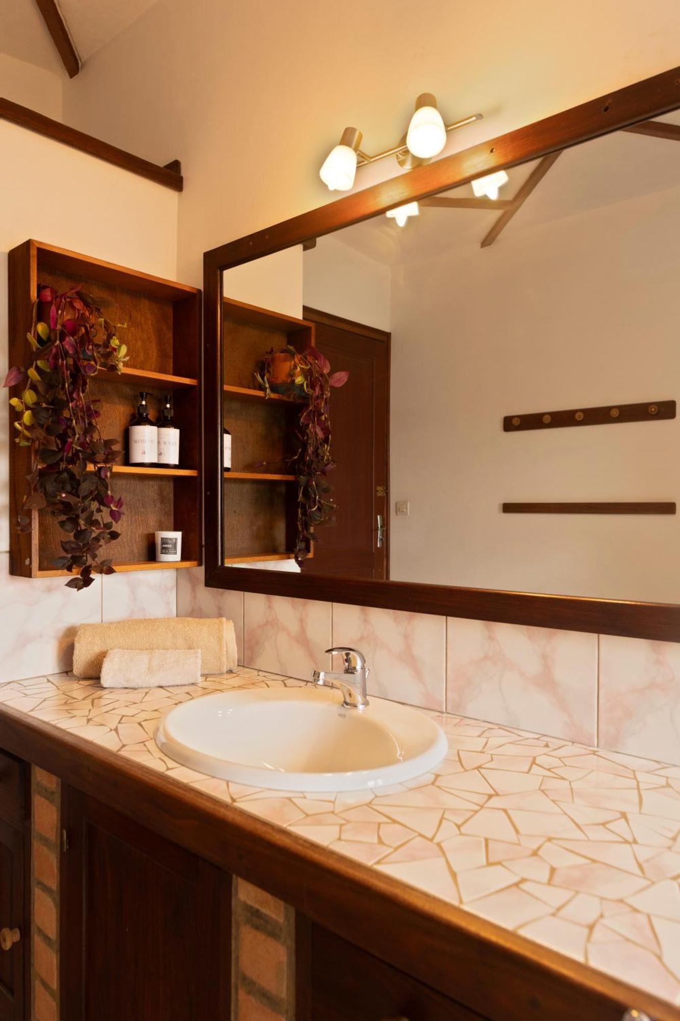 Manga Blue'S Guest House Fianarantsoa Extérieur photo
